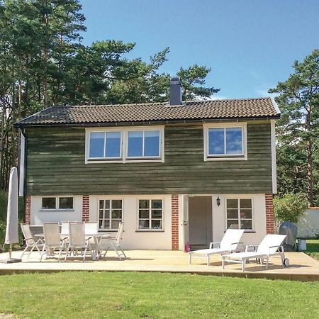 Gorgeous Home In Borrby With Wifi מראה חיצוני תמונה