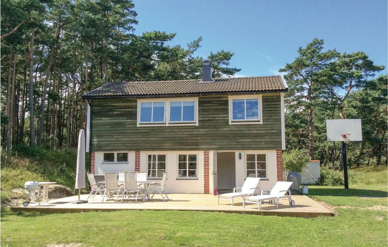Gorgeous Home In Borrby With Wifi מראה חיצוני תמונה